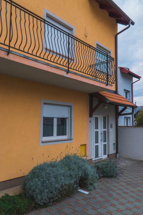 Apartments "Pavic" Near Zagreb Airport Velika Gorica Zewnętrze zdjęcie